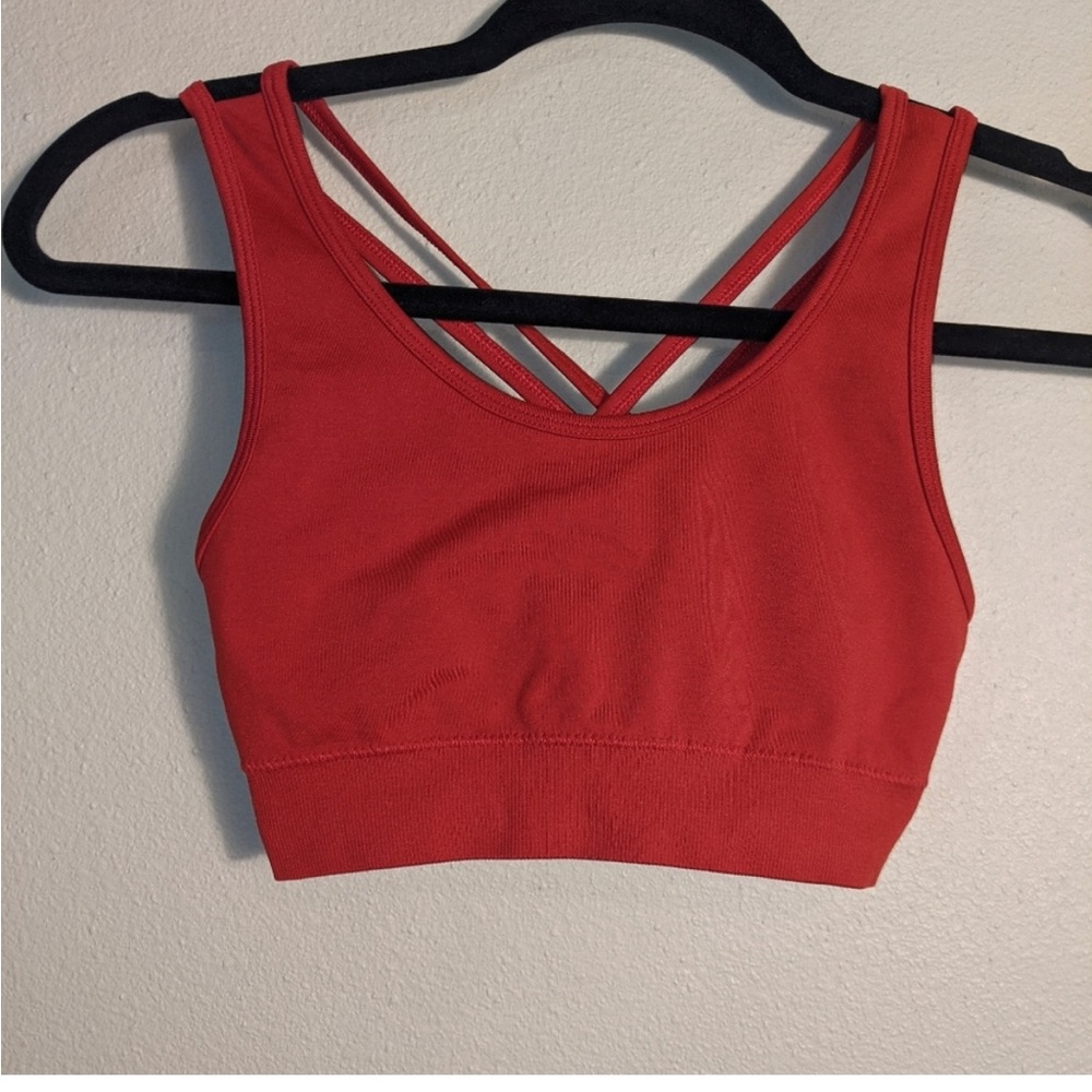Alphalete Red Cross Strap Sports Bra (XS)